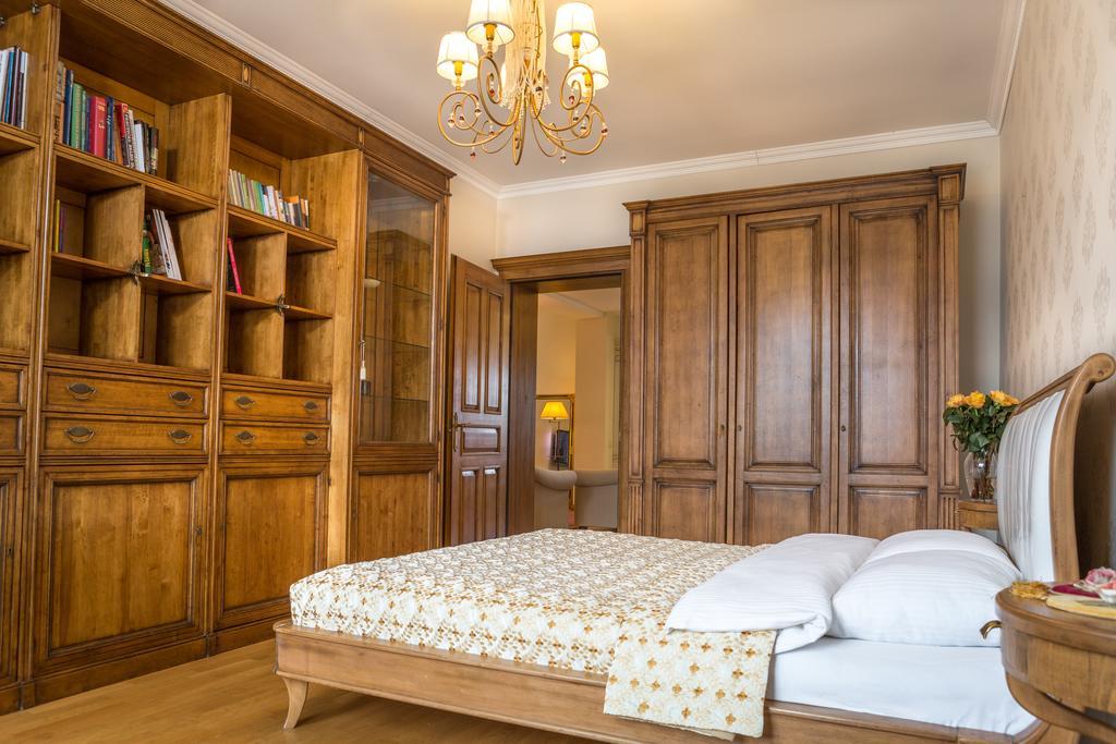 Elegance Διαμέρισμα Κλαϊπέντα Εξωτερικό φωτογραφία